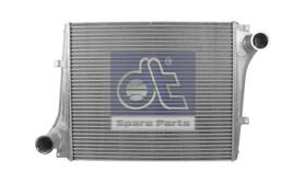 DT Spare Parts 215770 - Intercooler
